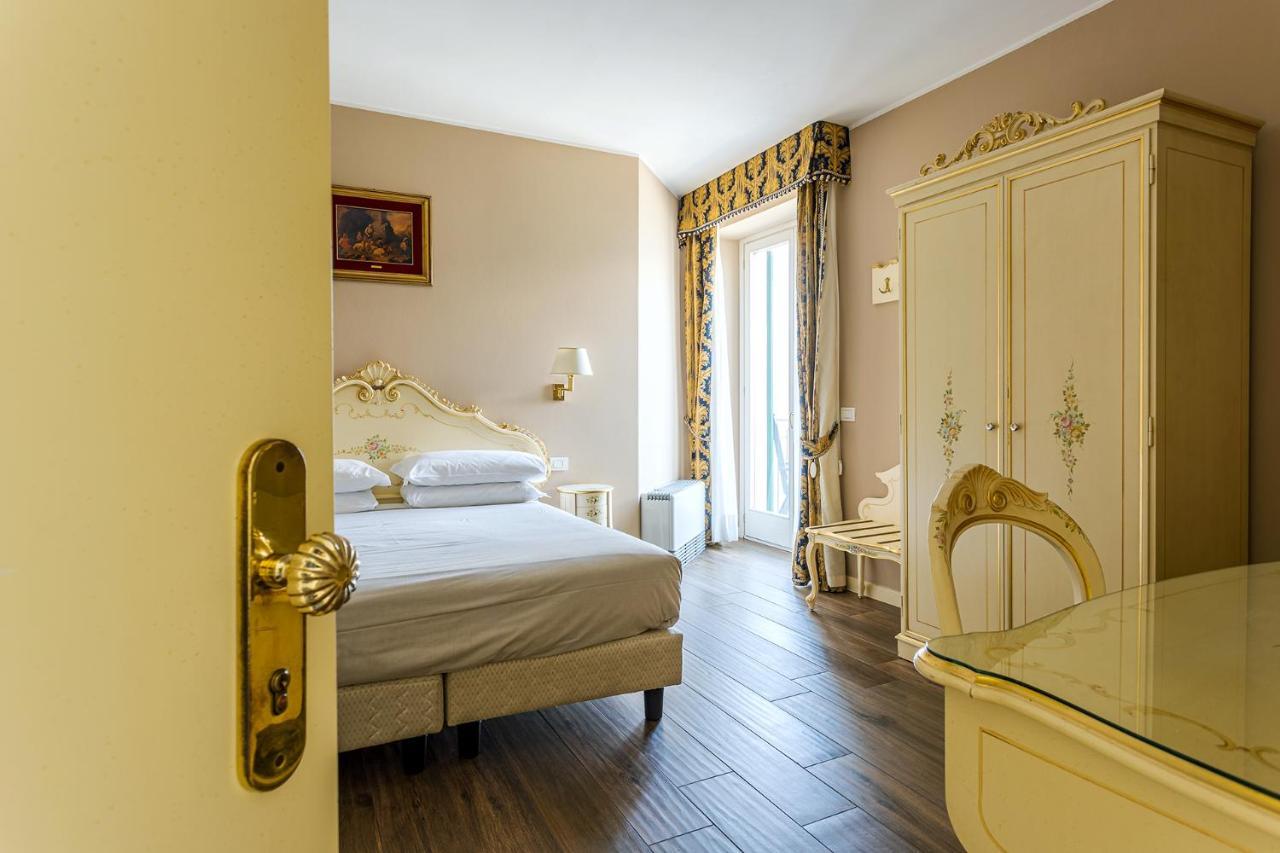Hotel Garni Villa Hadeel Cadenabbia Buitenkant foto