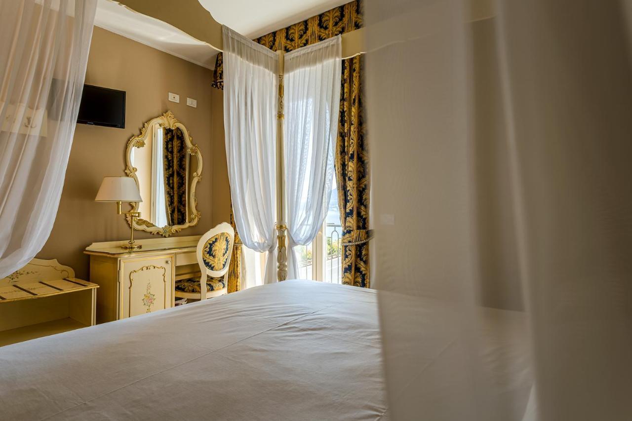 Hotel Garni Villa Hadeel Cadenabbia Buitenkant foto
