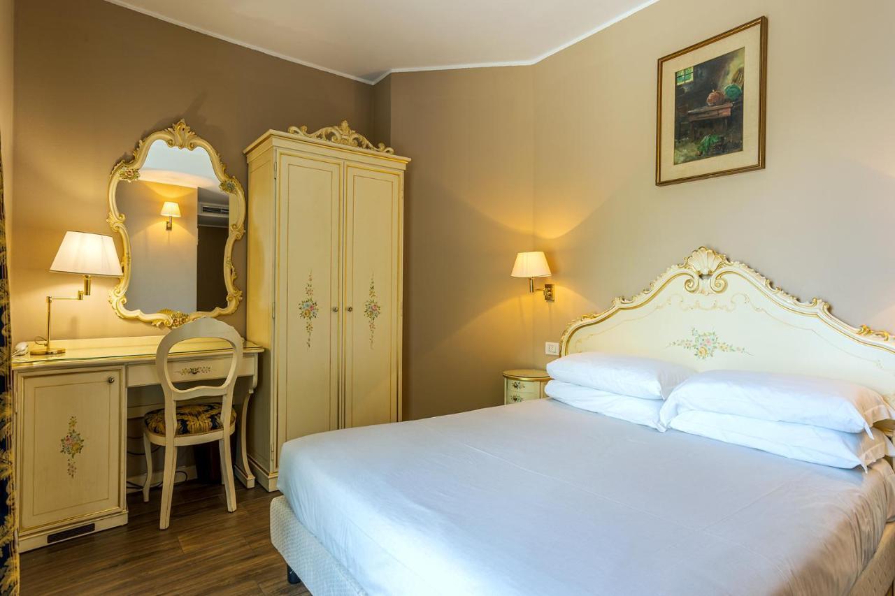 Hotel Garni Villa Hadeel Cadenabbia Buitenkant foto